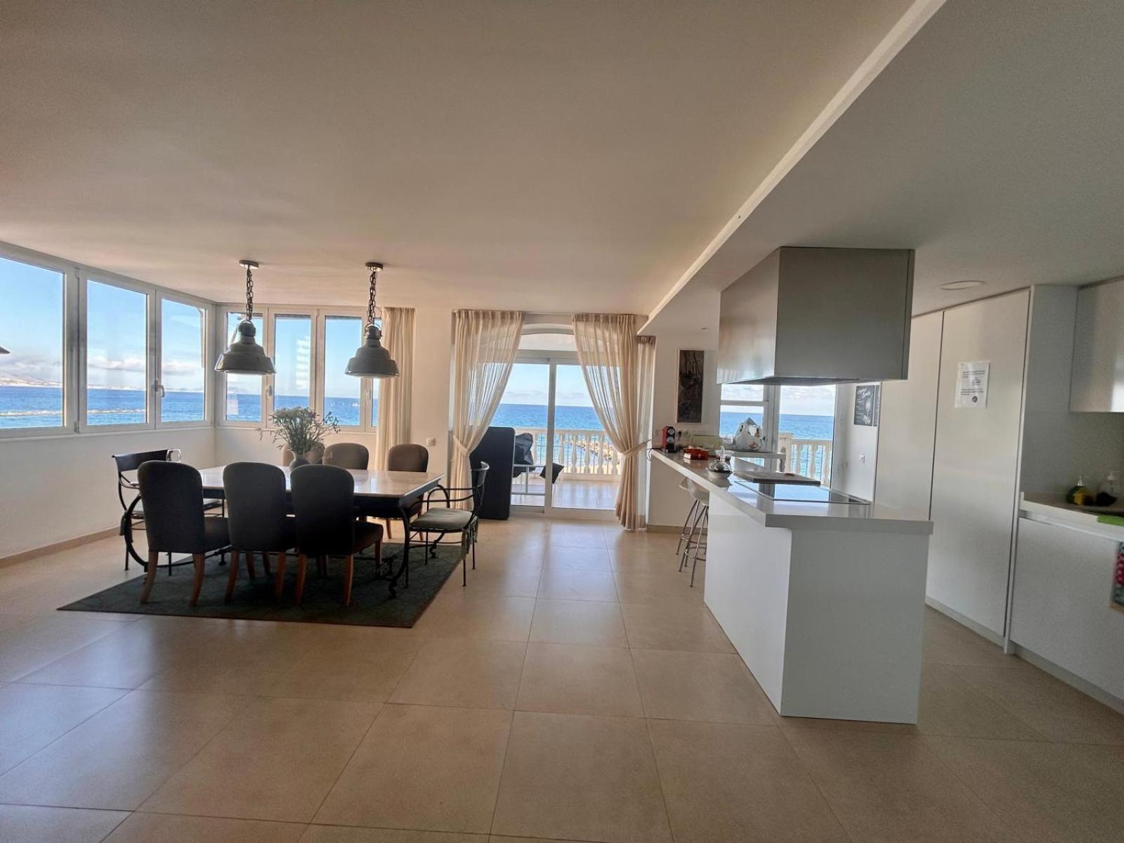 Beach House Brotonss El Campello Exterior foto