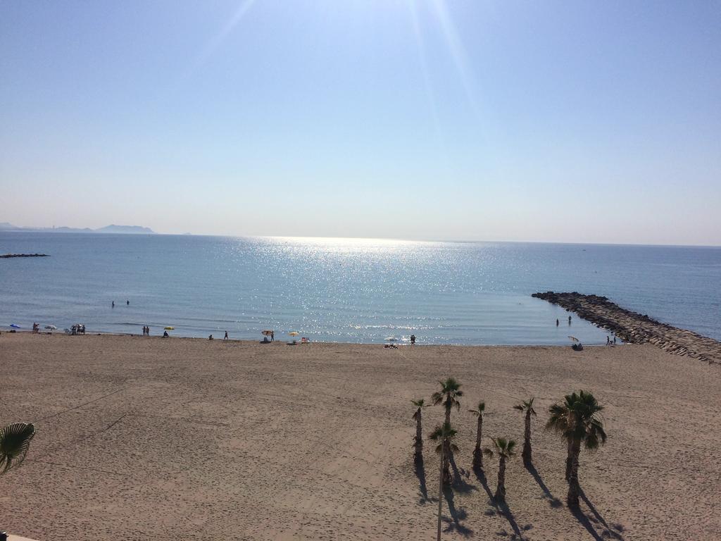 Beach House Brotonss El Campello Exterior foto
